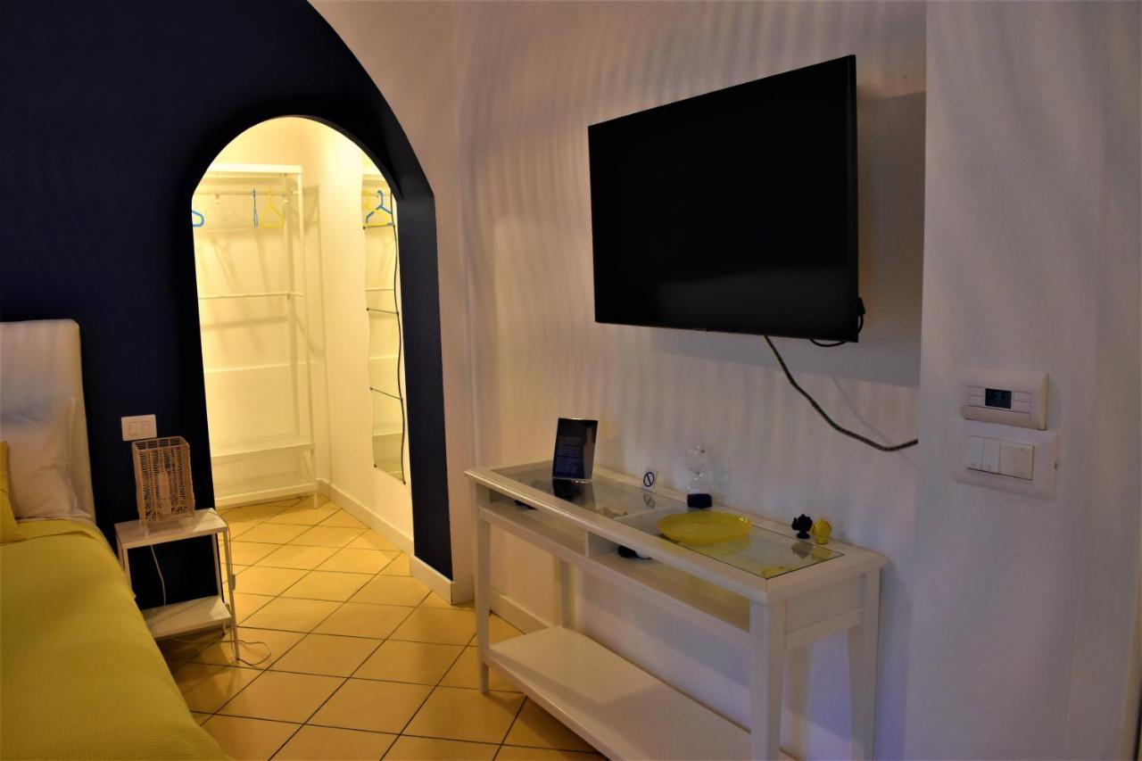 Lemon Suite Napoli Bagian luar foto
