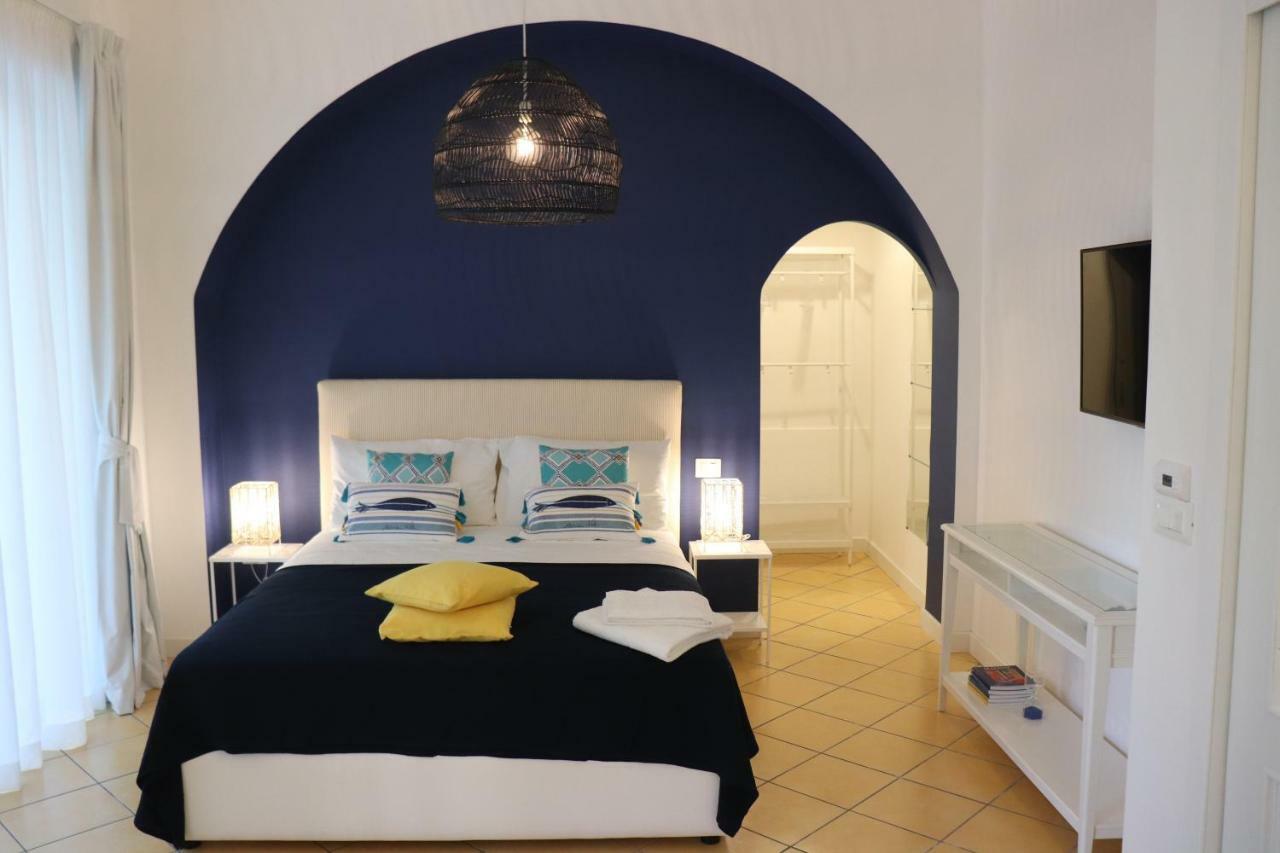 Lemon Suite Napoli Bagian luar foto