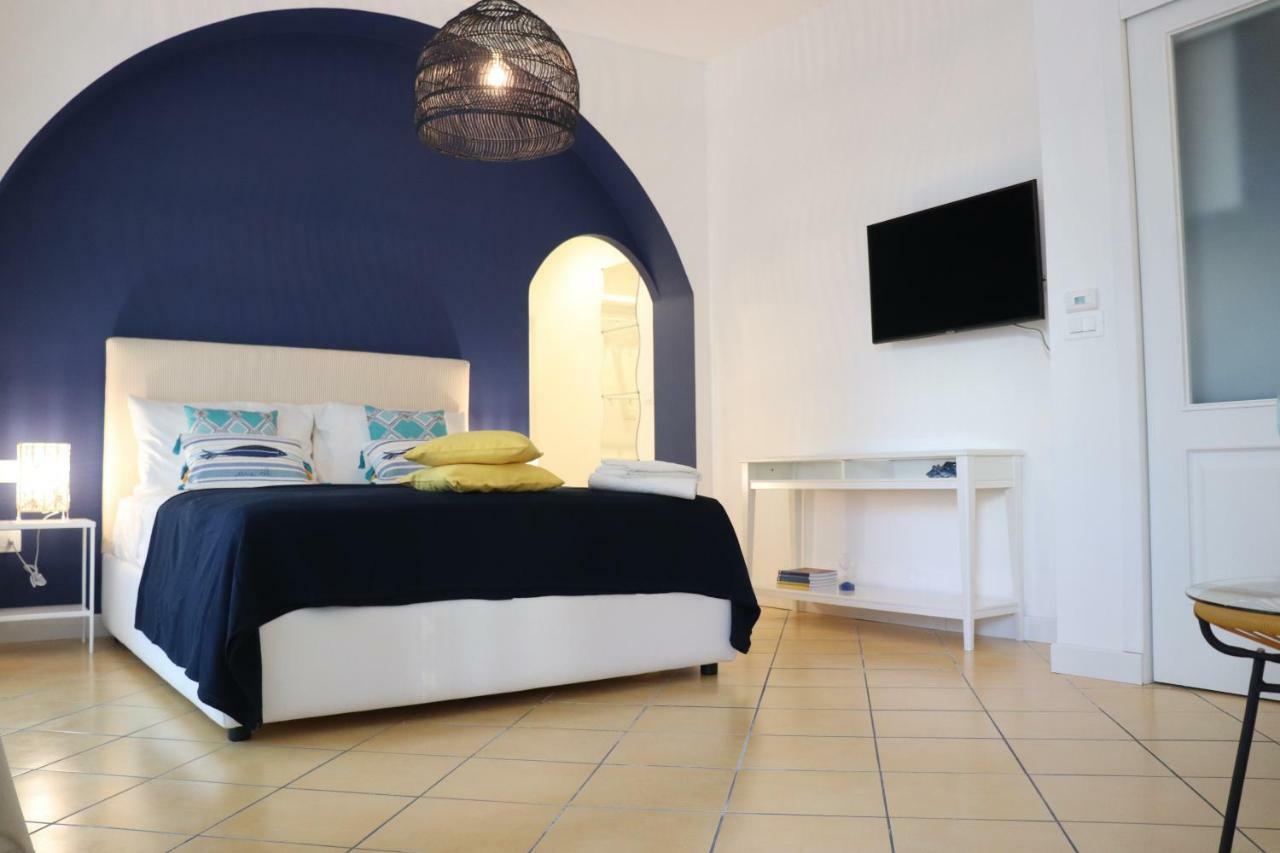 Lemon Suite Napoli Bagian luar foto